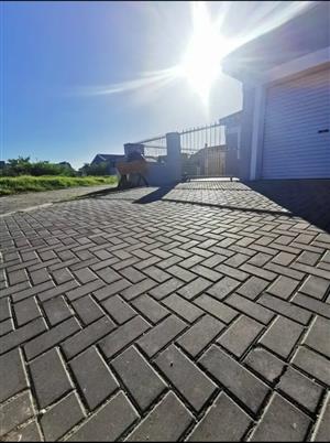 4 BEDROOM MODERN HOUSE FOR RENTAL