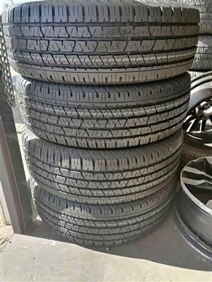 255 70 16 Continental Crosscontact(NEW TYRES)