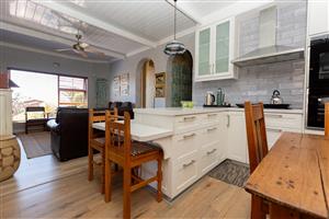 Stylish Family Home in the Heart of Vredenburg