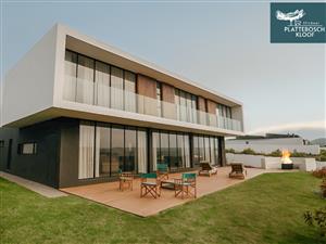 House For Sale in Still Bay West