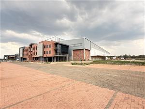 WAREHOUSE TO LET IN CENTURION