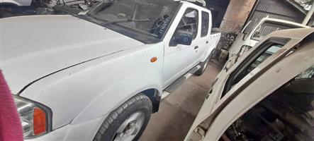 Nissan Hardbody stripping for spares