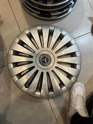 2 pcs Mercedes-Benz hub cap, w447  V-Class or Vito model 17” wheel covers