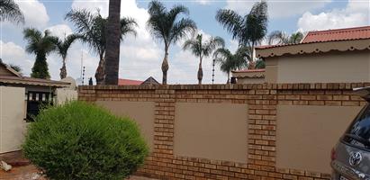 House for Sale – Full Title Property