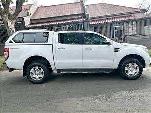 2016 FORD RANGER 2.2 XLT DOUBLE CAB AUTOMATIC TRANSMISSION IN EXCELLENT CONDITION WITH CANOPY