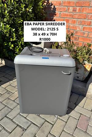 EBA PAPER SHREDDER MODEL: 2125 S 38 x 49 x 70H