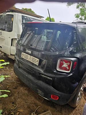 2016 Jeep Renegade 1.4 (4x4) Auto stripping for spares