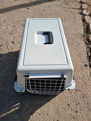 Small pet carrier