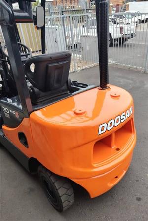 Doosan 3 Ton Pro 5 For Sale