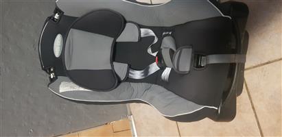 Baby car seat for Sale