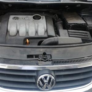 Volkswagen Touran 2.0 TDI Manual Diesel