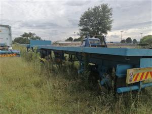 FOR SALE: 1982 Hendred Fruehauf 6x12 Superlink Trailer 