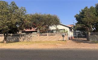 House For Sale in Norkem Park