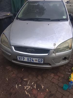 FORD FOCUS STRIPPING FOR SPARES/PARTS FOR SALE.