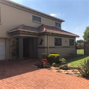 House For Sale in Parkrand