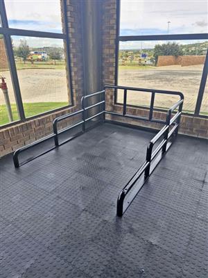 Land Cruiser Cattle Rail