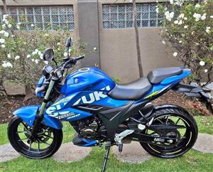 SUZUKI GIXXER 250 CC (EXCELLENT CONDITION)