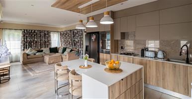 Townhouse For Sale in Meyersdal