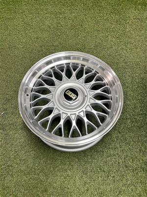 17 INCH BBS VR6 DESIGN RIM SET | Junk Mail Marketplace