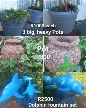 Garden pots, statues