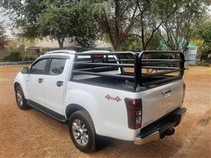 New Isuzu Cattle rails