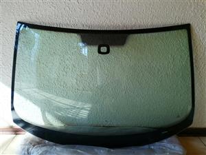 Volkswagen Jetta 5 Windscreen 