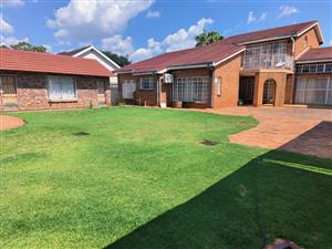 Well Positioned Strong Income Generating Property with Multi-Units For Sale