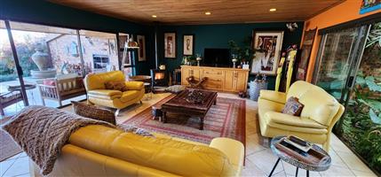 EXQUISITE RIVERFRONT PROPERTY FOR SALE!!!