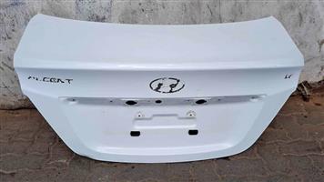 Hyundai Accent bootgate in very good condition interested buyer's can call or whatapp me