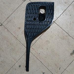 Toyota fortuner gd6 foglight cover 