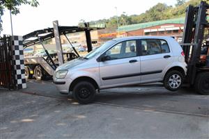 Stripping this vehicle Hyundai Getz 