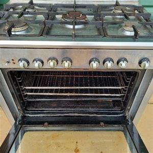 Eurogas oven with electric oven