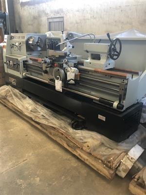 Lathe, Baoji Centre Lathe, 1.5m B/C, 5000mm Swing, 82mm Bore, Brand New