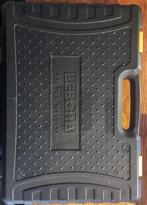 Bebona 130 piece quality tool set