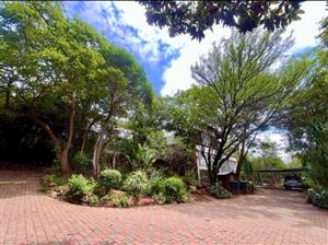 House For Sale in Alan Manor