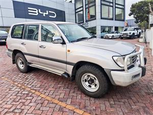 2002 Toyota Landcruiser 100 4.5 EFI GX manual