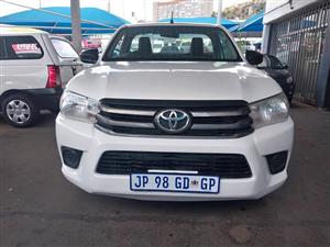 2020 TOYOTA HILUX 2.4 ENGINE CAPACITY GD6 SINGLE CAB LOW-BASE 4X2 MANUAL DIESEL SERVICE HISTORY.