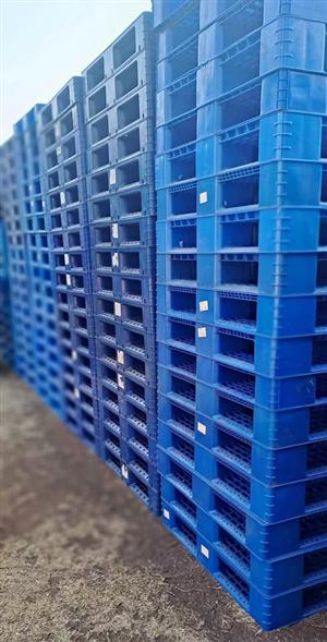 S.A.B.S. Approved Freezer ready Plastic Pallets 1.2x80cm Food Grade 1.5-2 ton 