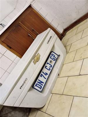 Chevrolet Aveo ls rear trunk lid