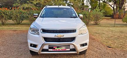 2016 CHEVROLET TRAILBLAZER 2.8 LTZ 4X2 A/T
