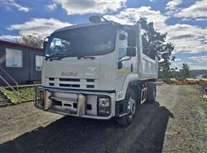 2015 Isuzu FTR850 6 cube tipper for sale