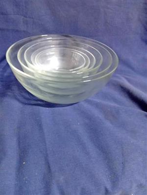 Duralex nesting  bowl set of 6