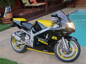 Suzuki GSXR 600 K3