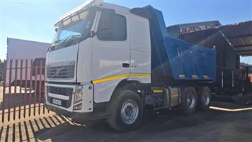 Selling this - 2012 - VOLVO FH 440 12 Cube Tipper Truck | Drives but have an issue with Gearbox