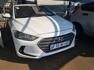 Hyundai Elantra 1.6 GLS