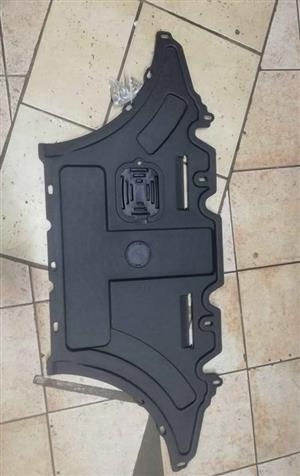 Brand New AUDI A4 A5 splash cover