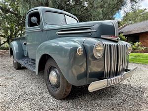 1946 Ford F1