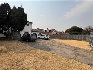 15 Bedroom House For Sale in Witfield
