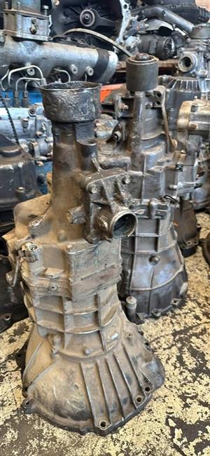 Toyota Hilux Gearbox. 5speed