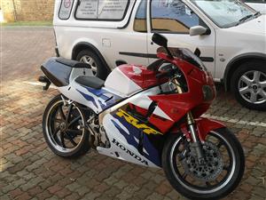 Honda Rvf nc35 motorfiets 